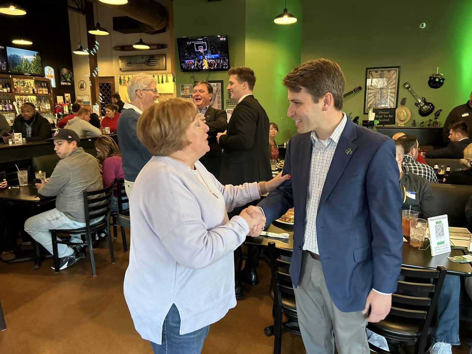 Andrew Ireland meeting with a constituent in House District 90