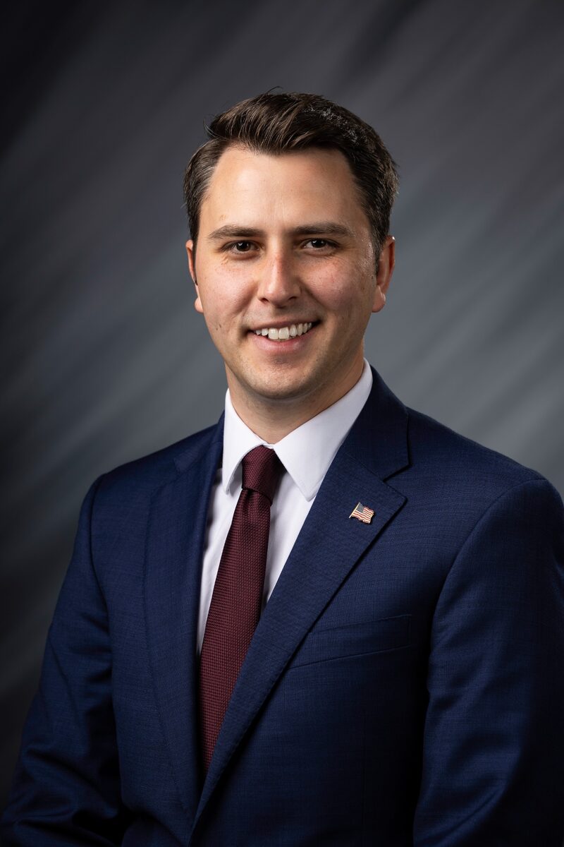 Official portrait of State Representative Andrew Ireland
